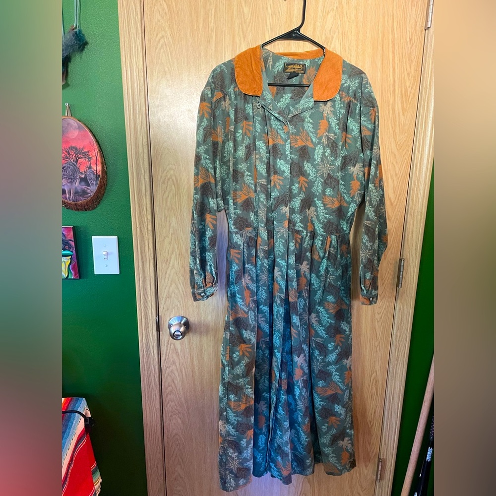 VTG Eddie Bauer corduroy duster, goblincore